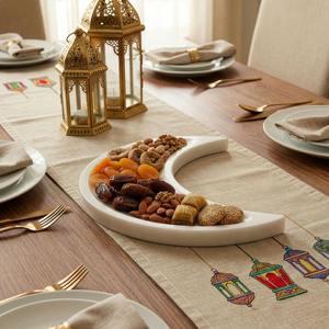 Plateau de service en marbre blanc en forme de croissant de lune, élégant, idéal pour la décoration de la maison, les repas d'Iftar et de Suhoor, et les cadeaux. - Product Image 1