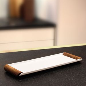 Plateau de service en bois de qualité supérieure, conçu pour des réceptions élégantes, idéal pour le salon, les restaurants, les hôtels et le service de petit-déjeuner. - Product Image 4