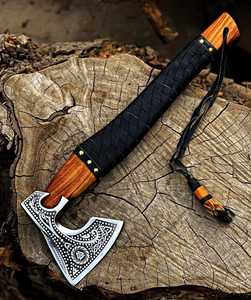 Hacha Vikinga Hecha a Mano Personalizada para Regalo de Padrinos de Boda, Hoja de Acero con Alto Contenido de Carbono, Mango de Madera de Fresno Envuelto en Cuero, Forjada a Mano, para Camping THEWIZ - Product Image 2