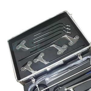 Kit chirurgical de 23 pièces pour microchirurgie laryngée et procédures endoscopiques, comprenant un laryngoscope sur pied et des instruments microscopiques pour ORL - Product Image 2