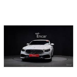 Mercedes-Benz Clase E E250 Avantgarde 2023, 24,686 km, Caja de Cambios Automática, Asientos de Cuero, Volante a la Izquierda, Cámara Trasera - Product Image 3