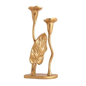 Porte-bougie double Jules en aluminium doré, support décoratif pour deux bougies, design floral élégant, centre de table de luxe - Product Image 6