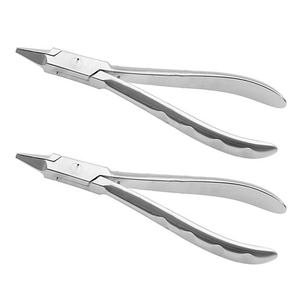 Pinza Dental Manual de Acero Inoxidable de Alta Calidad de 16 cm, Tipo Adam, para Uso Profesional en Ortodoncia, Autoclavable, de Grip Surgical - Product Image 4