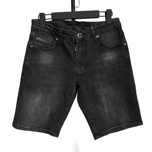 Short en jean décontracté taille moyenne Poche à fermeture éclair Noir Délavé Jeans cargo en détresse Fabricants de marques de vêtements du Bangladesh - Product Image 1