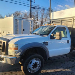 Tracteur routier diesel 6x4, camion lourd pour le transport de marchandises et le transport routier dans le secteur de la logistique commerciale - Product Image 1
