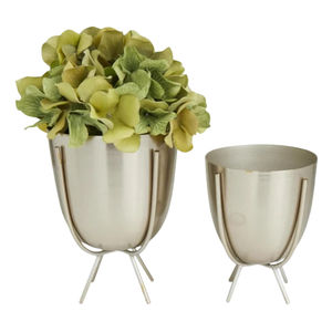 Juego de 2 Macetas Modernas de Metal con Patas Delgadas, Acabado Cepillado, Macetas de Interior para Flores Verdes y Decoración del Hogar - Product Image 1