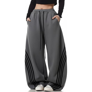 Grande Taille 150 kg Style Américain Coupe Ample Printemps-Été pour Femme avec Bande Latérale et Cordon de Serrage, Motif Lame Courbe à Trois Barres, pour la Danse - Product Image 1