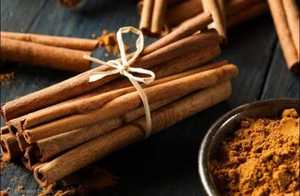 Fresh Raw <b>Cinnamon</b> Sticks Premium Quality Natural Whole Indian Spice for Cooking Food Processing and Wholesale Ingredient Supply - Product Image 5