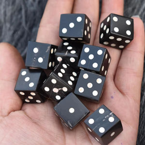 ลูกเต๋ากระดูกพิมพ์ลายตามสั่ง สำหรับเกม RPG มืออาชีพ ขายส่งอุปกรณ์เกม งานฝีมือจากวัสดุธรรมชาติ - Product Image 1