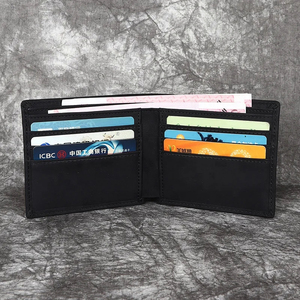 Cartera de Cuero Hecha a Mano con Diseño Tradicional, Ideal para Uso Diario y para Guardar Efectivo - Product Image 6