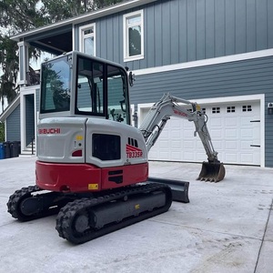 Miniexcavadora Profesional Takeuchi TB335R con Diseño Compacto, Gran Capacidad de Excavación y Sistema Hidráulico Eficiente - Product Image 4