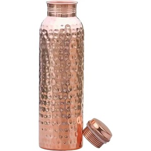 Botella de Agua Metálica Moderna con Rayas, con Tapa, Portátil, para Viajes, Diseño en Negro, Blanco y Dorado - Product Image 3
