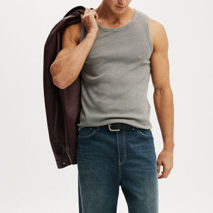 2026 Seamless <b>Singlet</b> Plain Manufacturer Streetwear Vintage Custom Design Round Neck Sleeveless <b>Running</b> Wear Tank Top For Men - Product Image 3