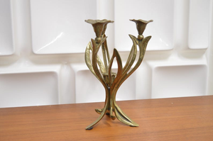 Candelabro de Hierro Antiguo con Acabado en Latón, de 3 Brazos, Diseño de Tulipán, Portavelas de Metal, Hecho a Mano, Duradero, Vintage, para Bodas, Pascua - Product Image 2