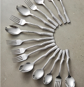 Ensemble de couverts modernes en acier inoxydable, finition miroir, passe au lave-vaisselle, cuillères, fourchettes, vaisselle de mariage - Product Image 1
