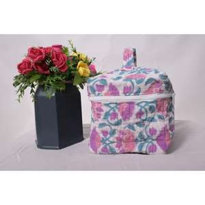 Grande trousse de maquillage matelassée en coton imprimé avec fermeture éclair, pochette cosmétique florale imperméable et étui de rangement de beauté de voyage - Product Image 4