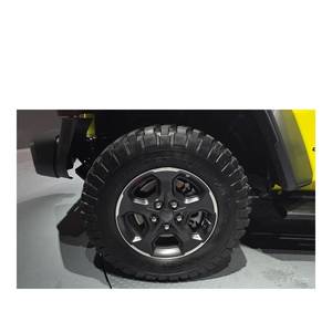 Jeep Gladiator 3.6 Rubicon, Modelo de Junio de 2023, con 8,075 km, Caja de Cambios Automática, Asientos de Cuero, Cámara Trasera, Volante a la Izquierda - Product Image 5