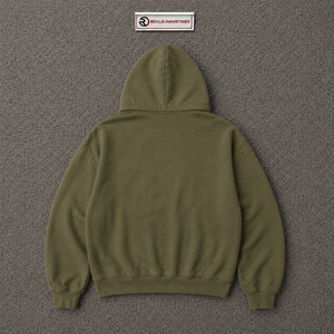 Sudadera con Capucha Oversize Olive, Diseño Gráfico Premium, Estilo Urbano, Unisex, Felpa Gruesa, con Tipografía en Crema Intenso - Product Image 6
