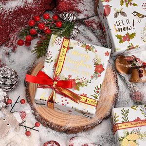 Bellissimo Carta da Regalo Vintage con Ghirlanda Natalizia Rossa e Fiori di Agrifoglio, 17 pollici x 33 piedi, Forniture per le Feste - Product Image 2