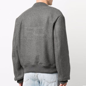 Chaqueta de Invierno para Hombre de Alta Calidad, Estilo Letterman, Cuello Alto, Ecológica, Ligera, Duradera y Transpirable, a Precio Económico - Product Image 6