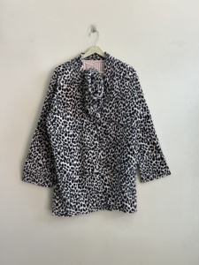 Leopard Print Women's Blouson Jacket Full Sleeve Pullover Woven Polyester Autumn Style with Bow <b>Decoration</b> - Product Image 1