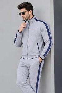 Ensemble de survêtement gris pour homme, manches longues, col à capuche, fermeture à cordon, poches latérales, streetwear, vêtements d'hiver, 100% coton molletonné - Product Image 5