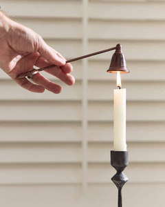Éteignoir à bougie élégant en fer avec design cloche, résistant à la chaleur, outil de décoration pour la maison - Product Image 2