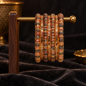 Conjunto de Brazaletes Texturizados Multitono para Mujer, en Oro, Oro Rosa y Negro, Joyería Tradicional de Imitación, Venta al Por Mayor - Product Image 6