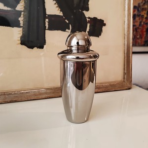 Shaker à cocktails en acier inoxydable de qualité supérieure pour bar à domicile, idéal pour les professionnels du bar, parfait pour mélanger les boissons classiques et modernes - Product Image 3