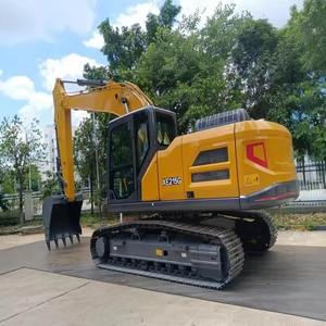 Excavadora de cadenas usada robusta de 3000 kg con pala dozer frontal y cucharón hidráulico reforzado para nivelación en construcción - Product Image 2