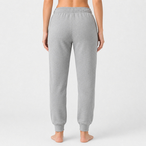 Pantalons de survêtement tendance pour femmes, offrant une coupe décontractée, un toucher doux et un style polyvalent pour les tenues décontractées, les journées de détente et les looks urbains. - Product Image 5