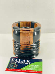 Quemador de incienso de resina y madera de lujo, perfecto para crear una fragancia relajante para el hogar, rituales de meditación y tiempo de relajación. - Product Image 2