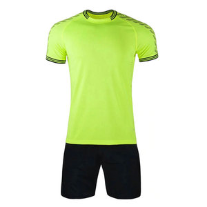 Uniforme de Fútbol para Hombre, Estilo Único, Transpirable, de Alta Calidad, 100% Poliéster, Talla Personalizada - Product Image 1