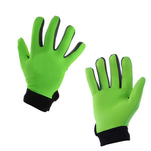 Guantes de Fútbol Gaélico Personalizados 2025, Transpirables, con Agarre de Látex Alemán, Super Deportivos, de Cuero Americano, para Exteriores, en Pakistán - Product Image 4