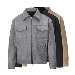 Chaqueta informal estilo workwear para hombre, color canela, de imitación de gamuza, con cremallera, cuello vuelto y cuatro bolsillos. - Product Image 2
