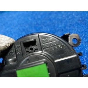 กรอบไฟตัดหมอกหน้าขวามือสองของแท้ รุ่น Freelander รหัส 6H5215K201AA - Product Image 5