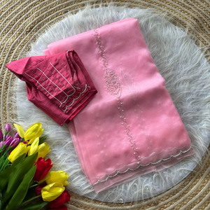 Sari traditionnel en soie organza pure et douce, anti-humidité, infroissable, avec incroyable travail de broderie Moti, entièrement cousu, pour mariage - Product Image 1