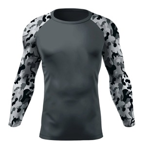 Nouveaux rashguards pour hommes adultes en polyester pour la vente en gros, rashguards à manches longues pour hommes - Product Image 6