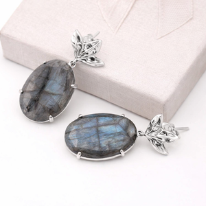 Boucles d'oreilles pendantes ovales en pierre de Labradorite naturelle, en argent sterling 925, faites à la main, bijoux en pierres semi-précieuses pour femme, pour mariage et soirée - Product Image 4
