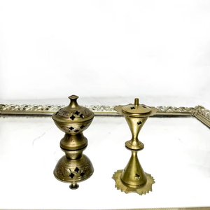 Quemador de incienso Bakhoor de latón de diseño vintage para quemar incienso Oud Bakhoor en la sala de estar y la sala de oración. - Product Image 1