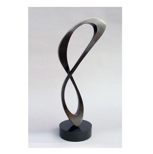 Escultura Moderna Abstracta de Metal Color Bronce, Figura Elegante en Forma de 8, para Decoración de Hogar de Lujo y Centro de Mesa para Sala de Estar - Product Image 1