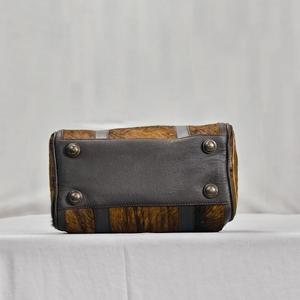 Bolsa de Viaje de Cuero Genuino de Lujo, Color Marrón, con Asa Superior y Cierre de Cremallera, Diseño Resistente para Viajes - Product Image 4