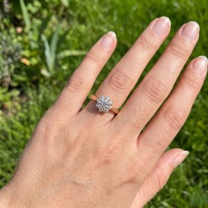 Elegante Anillo de Plata con Moissanita, Corte Brillante Redondo, Joyería Fina Brillante, Regalo de Moda para Mujer - Product Image 6