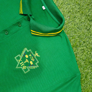 Últimos Diseños de Camisetas Polo de Algodón Piqué con Cuello a Rayas y Botones Bordados con el Escudo de la Hermandad Chi Eta Phi 1932 para Mujer - Product Image 3