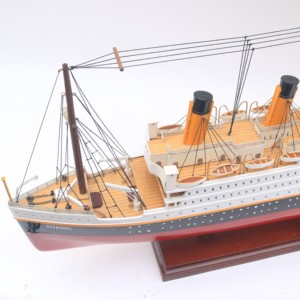 RMS TITANIC - Maqueta de madera inspirada en el crucero estadounidense - Product Image 3