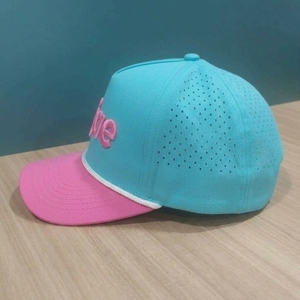 Gorras de Golf de 5 Paneles con Bordado 3D Personalizado OEM, Perforadas con Corte Láser, Visera Precurvada, Estructuradas, ODM, MOQ Bajo, de Fábrica - Product Image 4