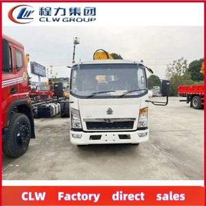 Camión grúa <span class=keywords><strong>de</strong></span> 5 toneladas montado en camión pequeño HOWO nuevo manual diésel Euro 3 estándar <span class=keywords><strong>de</strong></span> emisión con precio <span class=keywords><strong>de</strong></span> grúa <span class=keywords><strong>de</strong></span> pluma articulada - Product Image 2