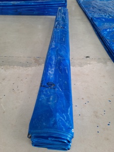 ผ้าใบตาข่าย HDPE ทนทานพิเศษ ป้องกันรังสียูวี กันน้ำ แบบเรียบ ผลิตในอินเดีย - Product Image 4