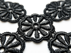 Dentelle Guipure Florale Noire 10mm GPO en Gros, Emballage de 20 Mètres pour la Décoration de Vêtements, Accessoires de Couture et Artisanat, Personnalisable - Product Image 5