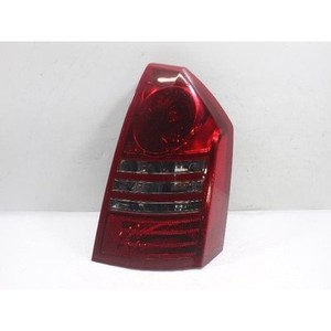 300 Luces Traseras Usadas Derecha - Product Image 1